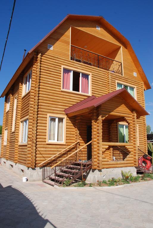 Guest house Ozernaya Tscholponata Exterior foto
