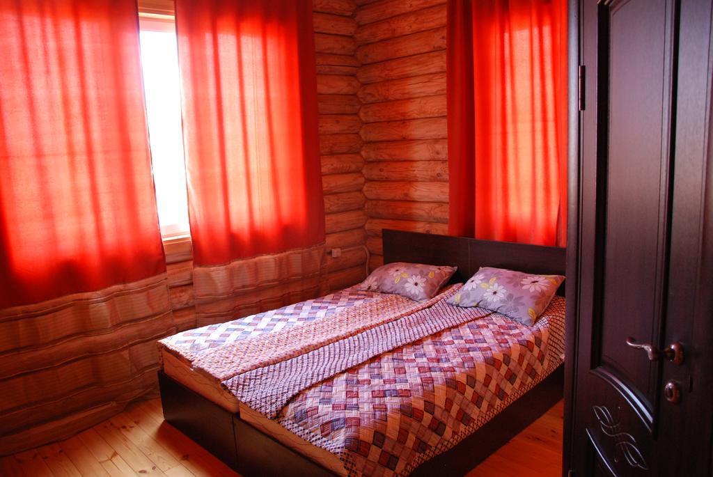 Guest house Ozernaya Tscholponata Exterior foto
