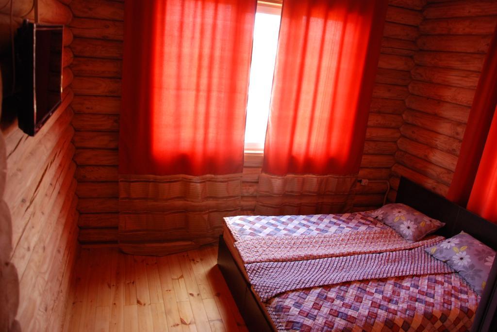 Guest house Ozernaya Tscholponata Exterior foto